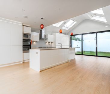 Orpen Green, Blackrock, Co. Dublin, A94 C2D3 - Photo 6