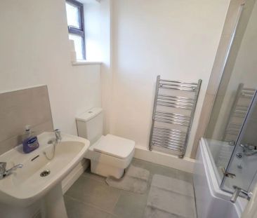 Kingsway, Widnes, WA8 7QW - Photo 5