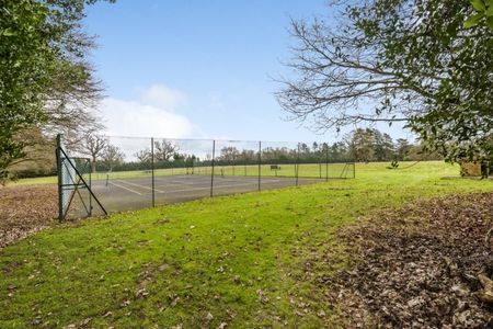 Seven Hills Road, Iver, Buckinghamshire,SL0 - Photo 5