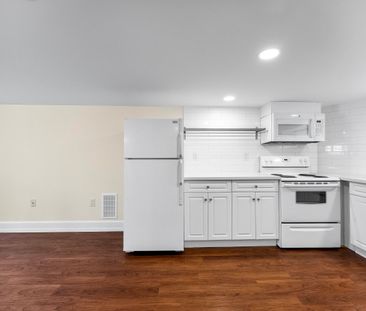 For Lease - 4747 Cookman Crescent Unit# LOWER, Niagara Falls, Ontario - Photo 4