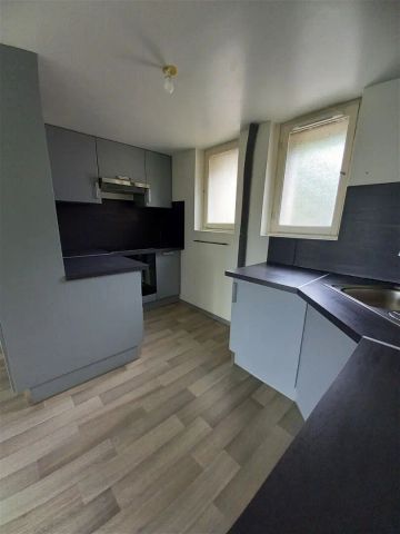 Location appartement 4 pièces - 90.36m² à Besancon (25000) - Photo 2