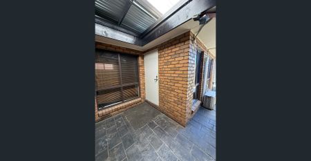 Cosy One-Bedroom Unit – Utilities Included! - Photo 3