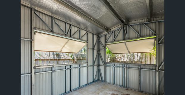 Available until mid January 2026 - Photo 1