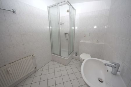 Schönes DG-Appartement mit EBK in gepfle ... - Foto 3