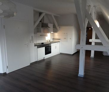 Gemütliche 2-Zimmer-Dachgeschoss-Wohnung in der Altstadt! - Photo 4