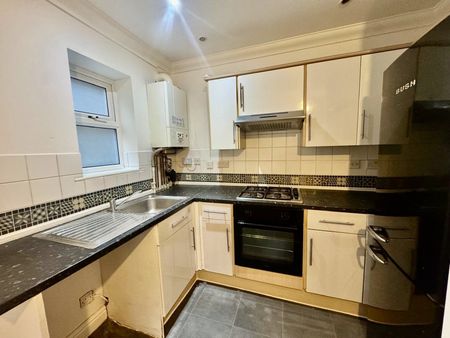 Alhambra Road, Southsea - Photo 4