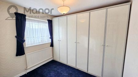 4 bedroom terraced house to rent - Photo 3