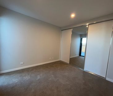 Quality living in a fantastic location - Photo 4