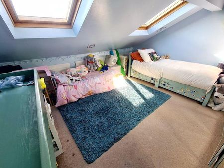 3 bedroom maisonette to rent - Photo 4