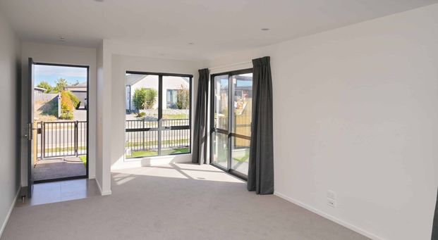 Easy Living at its Best - Photo 1