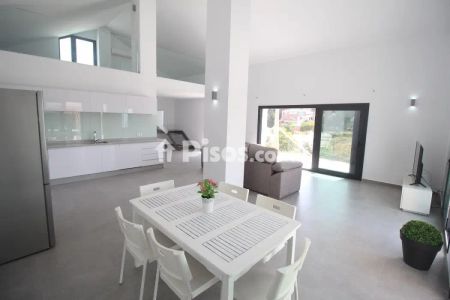 Casa en alquiler en Chaparil-Torrecilla-Punta Lara - Photo 2