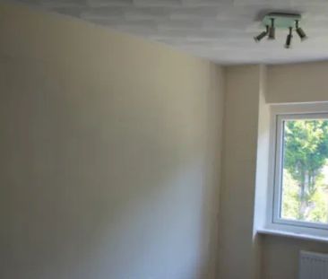 3 bed detached house to rent Emerald Road, Luton, Bedfordshire LU4 - Photo 5