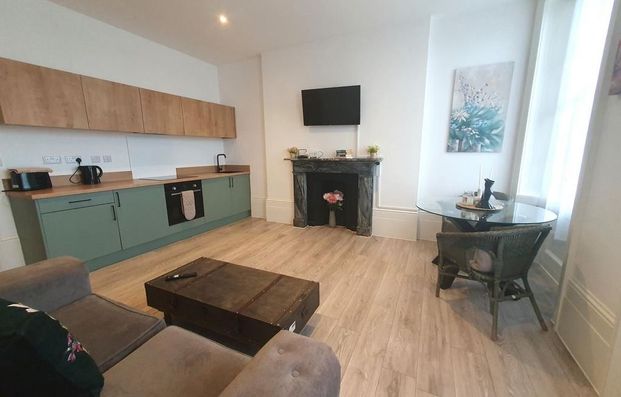 1 bedroom flat to rent - Photo 1