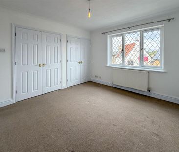 2 bedroom semi-detached house to rent - Photo 4