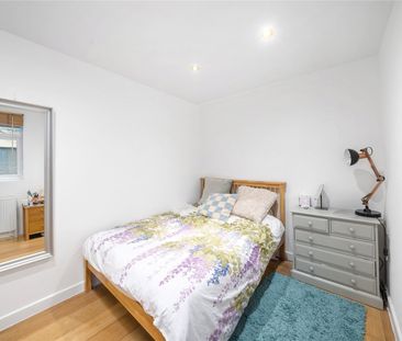 Killyon Road, London, SW8 ground floor flat to rent - Photo 4