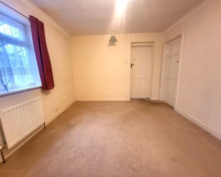 4 bedroom bungalow to rent - Photo 3