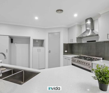 Spacious Ensuite Rooms with Kitchenettes I Utilities Included I Fro... - Photo 5