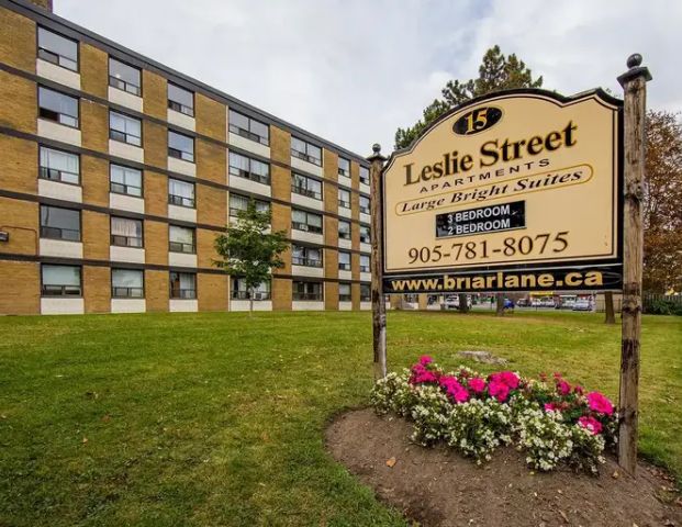 15 Leslie Street | 15 Leslie Street, Brampton - Photo 1