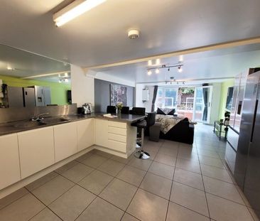 8 Bedrooms, 45 Lower Ford Street – Student Accommodation Coventry - Photo 6