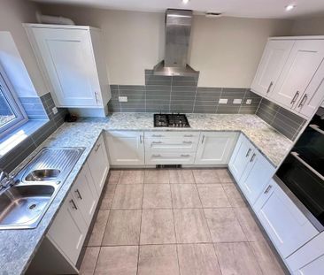 3 bedroom detached house to rent - Photo 5