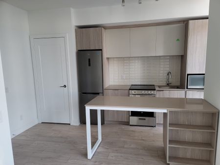 For Lease - 70 Annie Craig Drive Unit# 2108, Toronto, Ontario - Photo 5