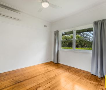 Beautiful Three Bedroom Home! - Photo 6