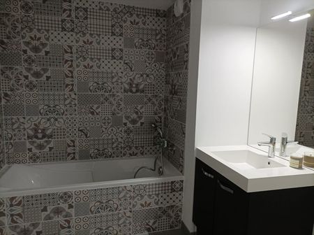 Location Appartement 4 pièces 85m² - Photo 4