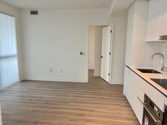 For Lease - 8 Interchange Way Unit# 702, Vaughan, Ontario - Photo 1