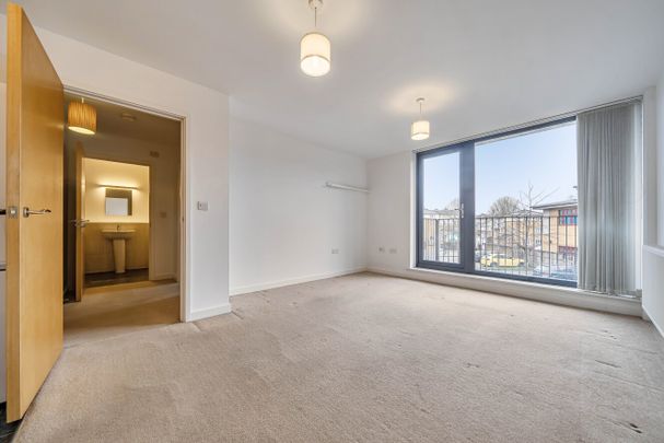 Evelyn Street, Deptford, Londom, SE8 - Photo 1