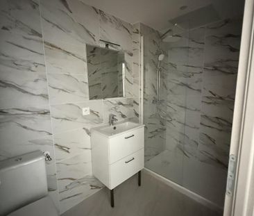 Location Appartement 1 pièce 56m² MACON 71000 - Photo 2
