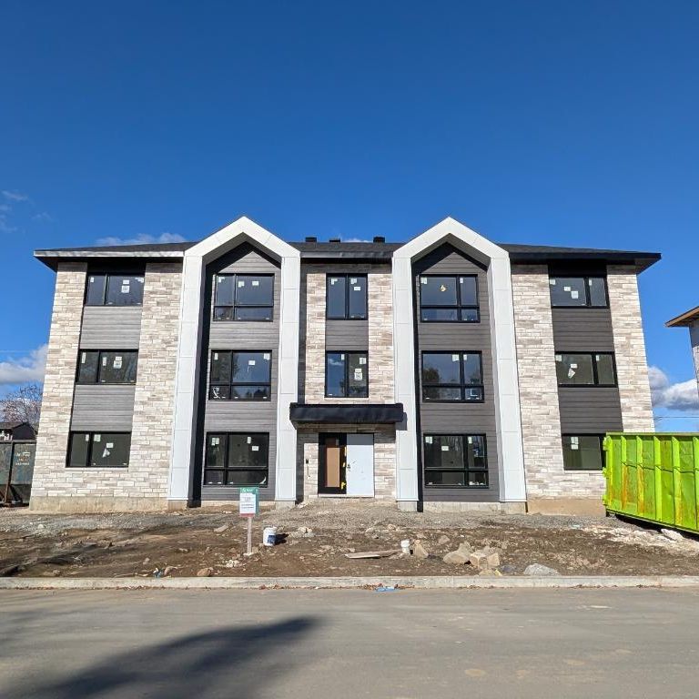 * VISITE LIBRE 9 nov. * 4½ neuf, Bellefeuille, Saint-Jérôme - Photo 1