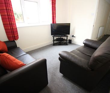 26 York Avenue, Lincoln - Photo 2
