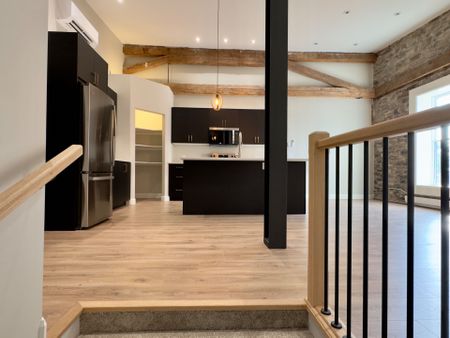 For Lease - 330 Victoria Street Unit# 6, Tweed, Ontario - Photo 2