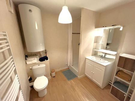 Location Appartement 2 pièces 38m² - Photo 5