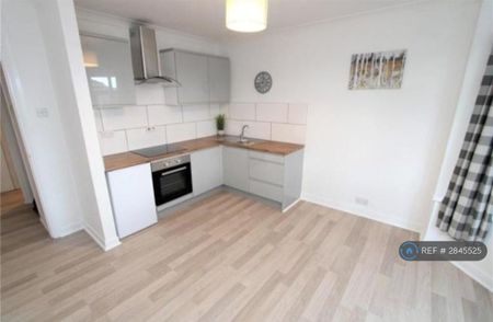 1 bedroom flat to rent - Photo 4
