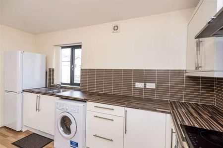 Castle Park Apartment, Churchill Way, Cardiff, CF10 - Photo 2