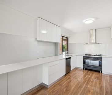 A Rare Blend of Space, Comfort and School Zone Appeal - Photo 4