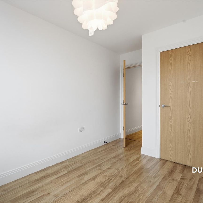 Whitewell Road, Colchester - Photo 1