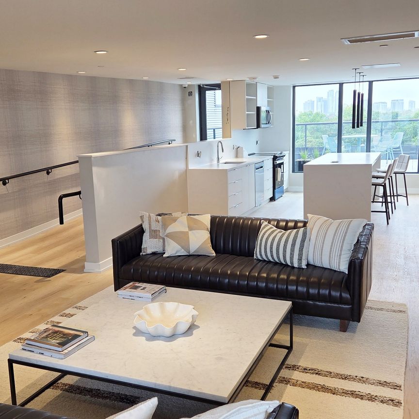 For Lease - 6 Chartwell Road Unit# 317, Toronto, Ontario - Photo 1