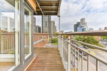 2 bedroom flat to rent - Photo 3