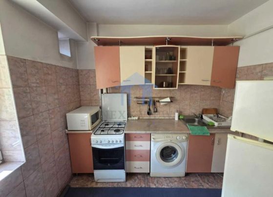 Apartament 1 camera, Intre Lacuri - Photo 1