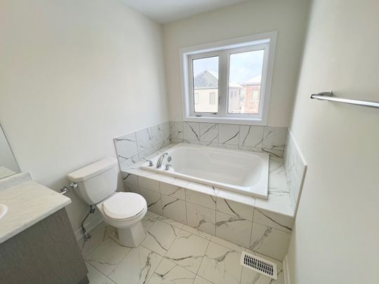 For Lease - 26 Monteith Drive, Brantford, Ontario - Photo 1