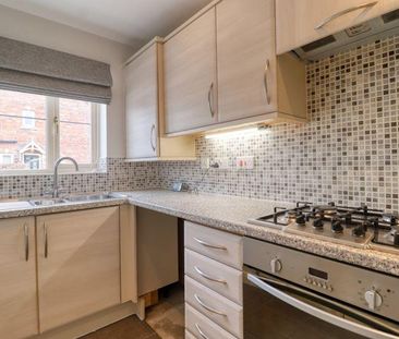 2 bedroom terraced house to rent - Photo 3