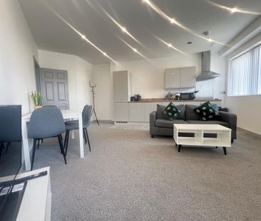 2 bedroom flat to rent - Photo 4