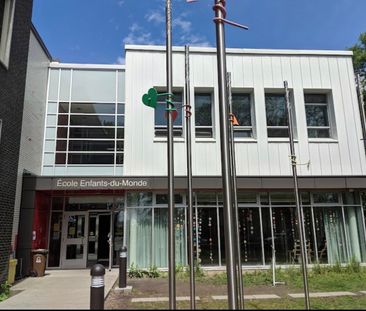 3078 Rue Marcel, Montréal (Saint-Laurent), QC H4R - Photo 2