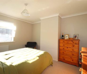 4 Ward Avenue, Warren Gardens, Lisburn, BT28 1EF - Photo 6