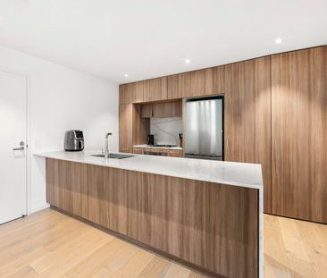 Contemporary Comfort in a Prime Location - Photo 5