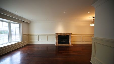 For Lease - 138 Newton Drive, Toronto, Ontario - Photo 2