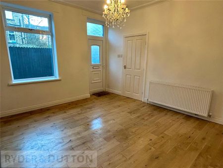 3 bedroom terraced house to rent - Photo 2