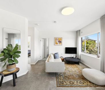 Beautiful apartment with CBD and harbour views - Photo 1